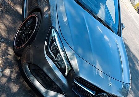 Mercedes-Benz CLA 200 AMG Line AMG Line