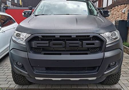Ford Ranger Doka Limited black Edition 3,2 Automatik