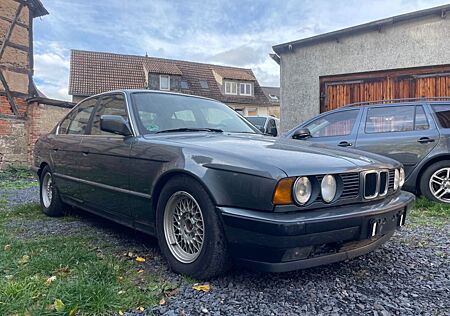 BMW 535 E34 I *Schaltgetriebe*