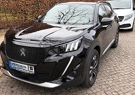 Peugeot 2008 Elektromotor 136 Active Pack 1.Hand Black