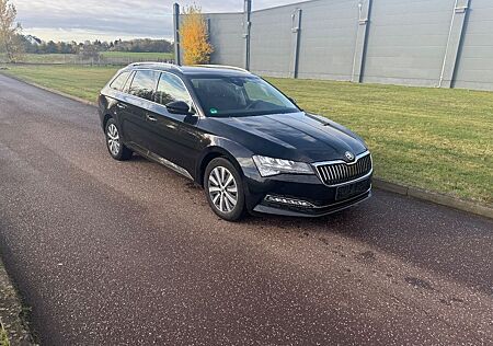 Skoda Superb 2.0 TDI SCR DSG ACTIVE LED Standheizung