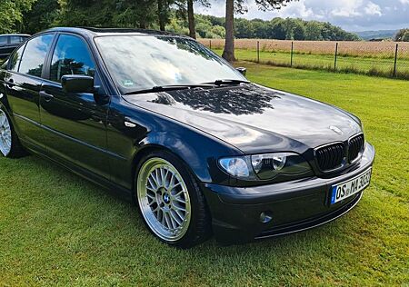 BMW 318i E46