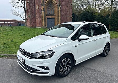 VW Golf Sportsvan Volkswagen AHK schwenkb. Navi ACC !!
