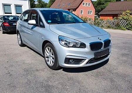 BMW 218d Active Tourer Sport Line TOP ZUSTAND