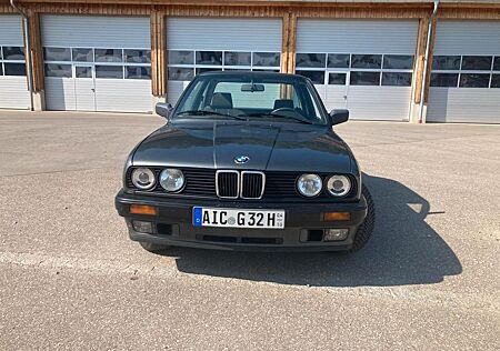 BMW 325i e30