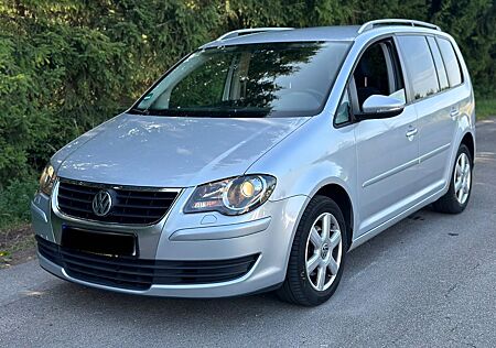 VW Touran Volkswagen Freestyle DSG 7 Sitzer AHK