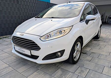 Ford Fiesta 1,0 Eco B. Titani./Scheckheft/TÜV NEU