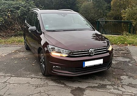 VW Touran gebraucht kaufen VW Touran Volkswagen 2.0 TDI SCR DSG IQ.DRIVE IQ.DRIVE