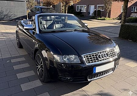 Audi S4 4.2 quattro Cabriolet