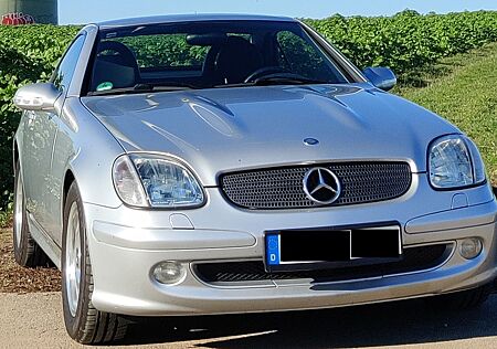 Mercedes-Benz SLK 200 Kompressor - Automatik silber Leder schw