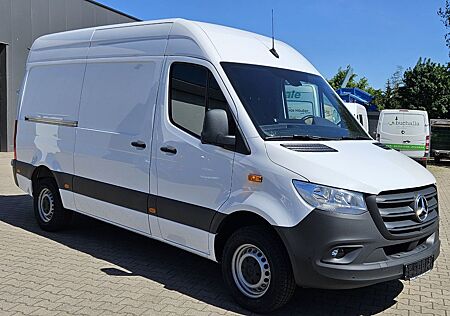 Mercedes-Benz Sprinter 317 Klima 360°Kamera Navi Sitzh AHK3,5t