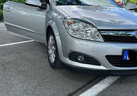 Opel Astra Cosmo 1.6 85kW Cosmo