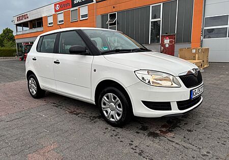 Skoda Fabia 1.2l 44kW Cool Edition NEUE STEUERKETTE