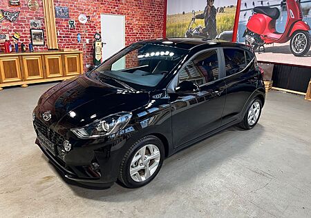 Hyundai i10 1,0 Connect & Go, CarPlay. Kamera, DAB, Navi