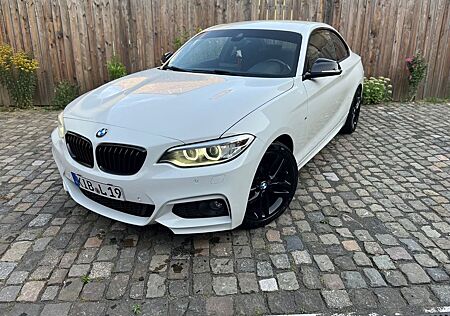 BMW 218i Coupé M Sport M Sport