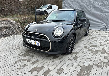 Mini Cooper C Favoured Trim Aut./HUD/Navi