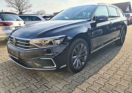VW Passat Variant Volkswagen Passat Var GTE AHK Kamera Matrix Kessy Digi Side