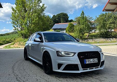 Audi RS4 4.2 FSI S tronic quattro Avant -