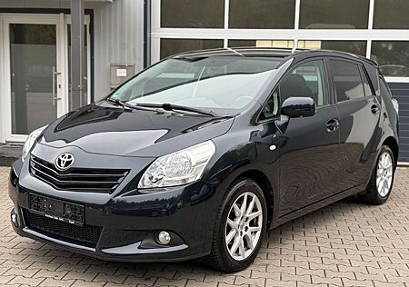 Toyota Verso Travel 1.8 * Automatik * Kamera * Navi *