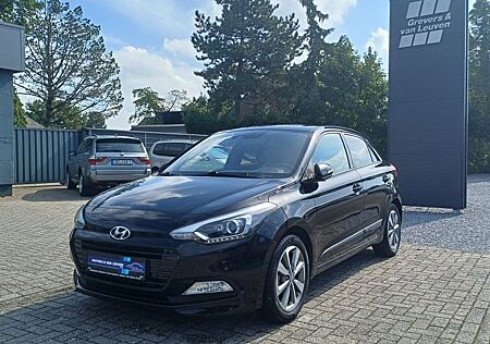 Hyundai i20 1.2 PASSION+ NAVI RFK TEMP WINTERP. 16"