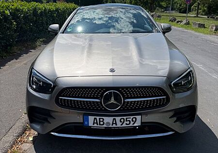 Mercedes-Benz E 220 E220d Coupé Top Zustand