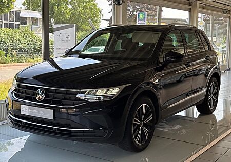VW Tiguan Volkswagen Active/1.HAND/KAMERA/TÜV NEU/GARANTIE/