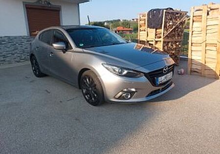 Mazda 3 2.2 SKYACTIV-D 150 Sports-Line Sports-Line