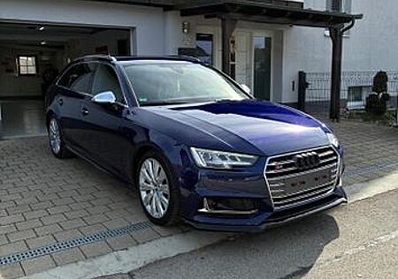 Audi S4 Avant Quattro 354 PS Top Zustand Scheckheft