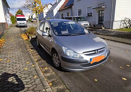 Peugeot 307 Presence 110 Presence
