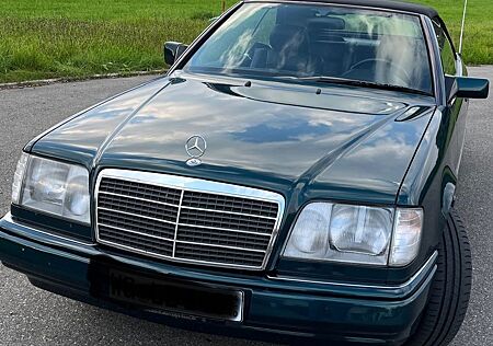 Mercedes-Benz E 220 Cabrio