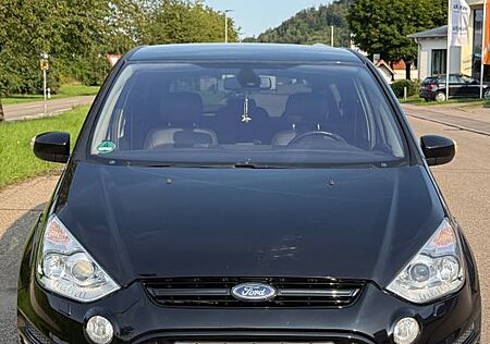 Ford S-Max 2,2 TDCi 147kW DPF Titanium S Titanium S