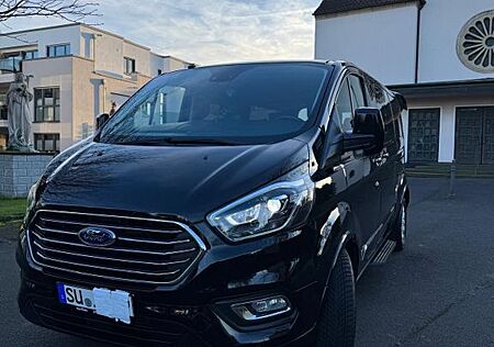 Ford Tourneo