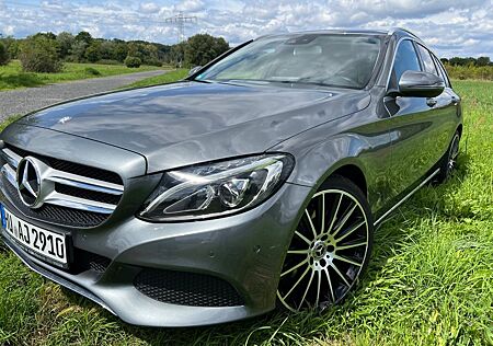Mercedes-Benz C 220 Mercedes d Avantgarde Scheckheft gepflegt