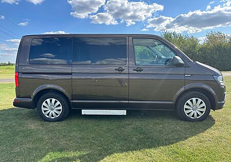 VW T6 Multivan Volkswagen Behindertengerecht Rollstuhlgerecht