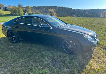 Mercedes-Benz CLS 300 -