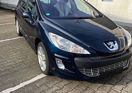 Peugeot 308 SW Platinum 120 VTi Automatik Platinum