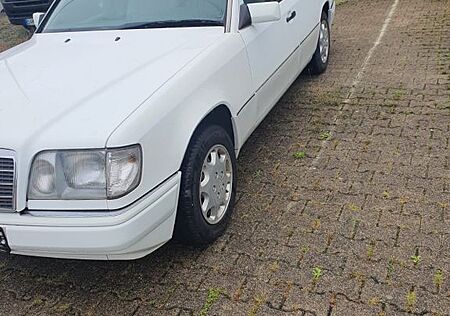 Mercedes-Benz 200 gebraucht kaufen Mercedes-Benz 200
