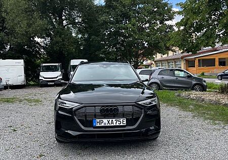 Audi e-tron 55 quattro advanced