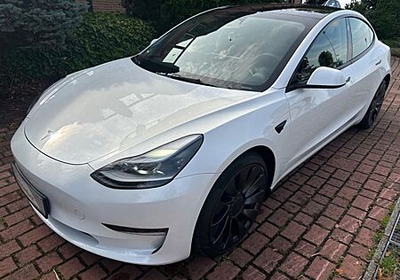 Tesla Model 3 Performance AWD