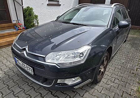Citroën C5 Tourer HDi 135 FAP Confort Automatik Confort