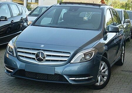 Mercedes-Benz B 200 Automatik / Panoramaschiebedach