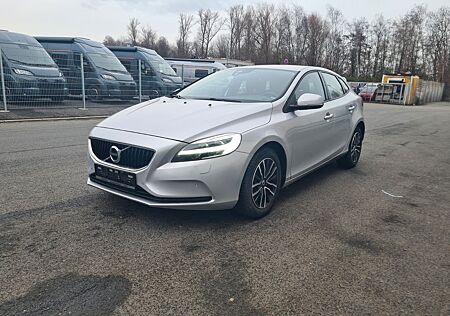 Volvo V40 Momentum, Automatik, Navi, LED, Garantie