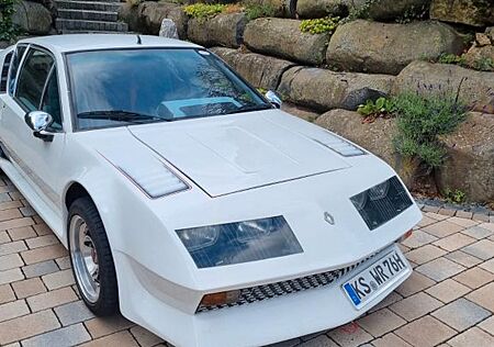 Renault Alpine A310