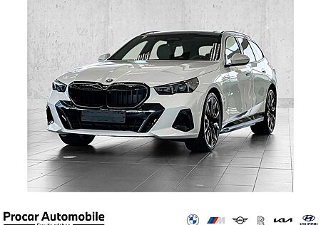 BMW 550e xDrive SPORTPAKET+DA PROF+PA PROF+PANO+AHK+