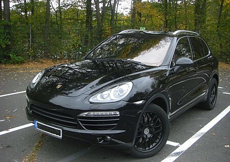 Porsche Cayenne DIESEL LEDER NAVI AHK PANORAMA