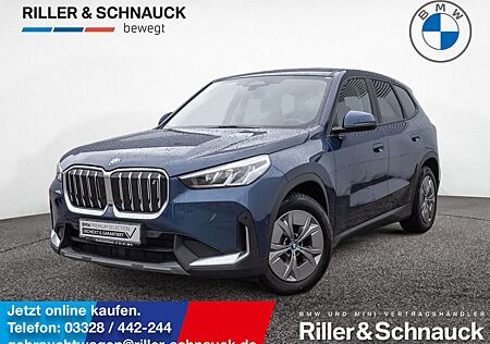 BMW iX1 xDrive 30 AHK+NAVI+KAM+LED+KLIMAAUT+SHZ+PDC+