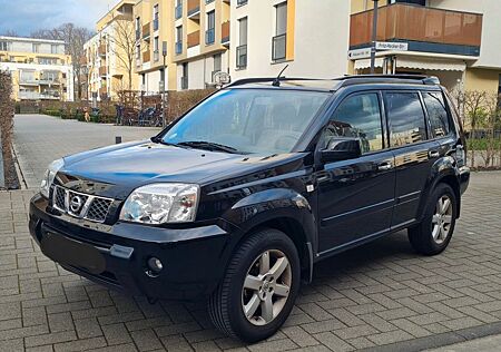Nissan X-Trail 4x2 comfort 2.0 Comfort Columbia EDT