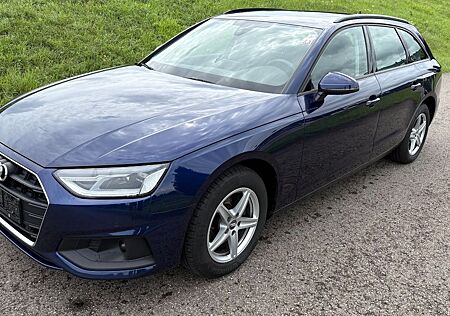 Audi A4 Avant 35 TDI LED Navi AHK ACC Kamera