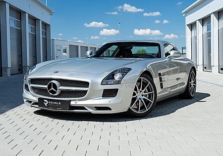 Mercedes-Benz SLS AMG Coupe | Silber & Rot | B&O | Kamera