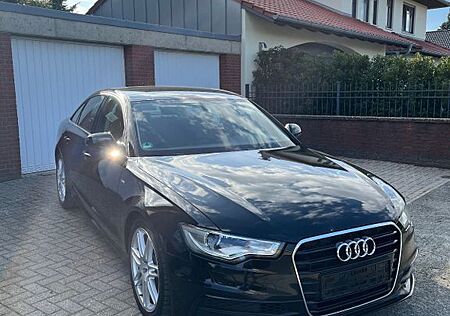 Audi A6 2.0 TDI S-Line